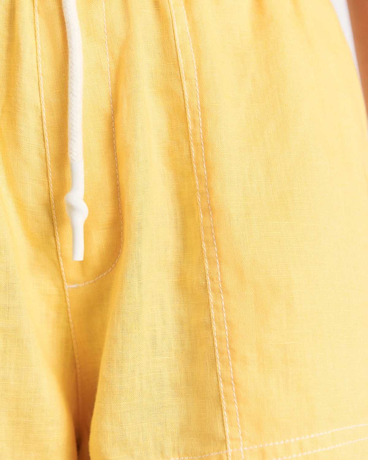 Gigi Linen Pull On Short
