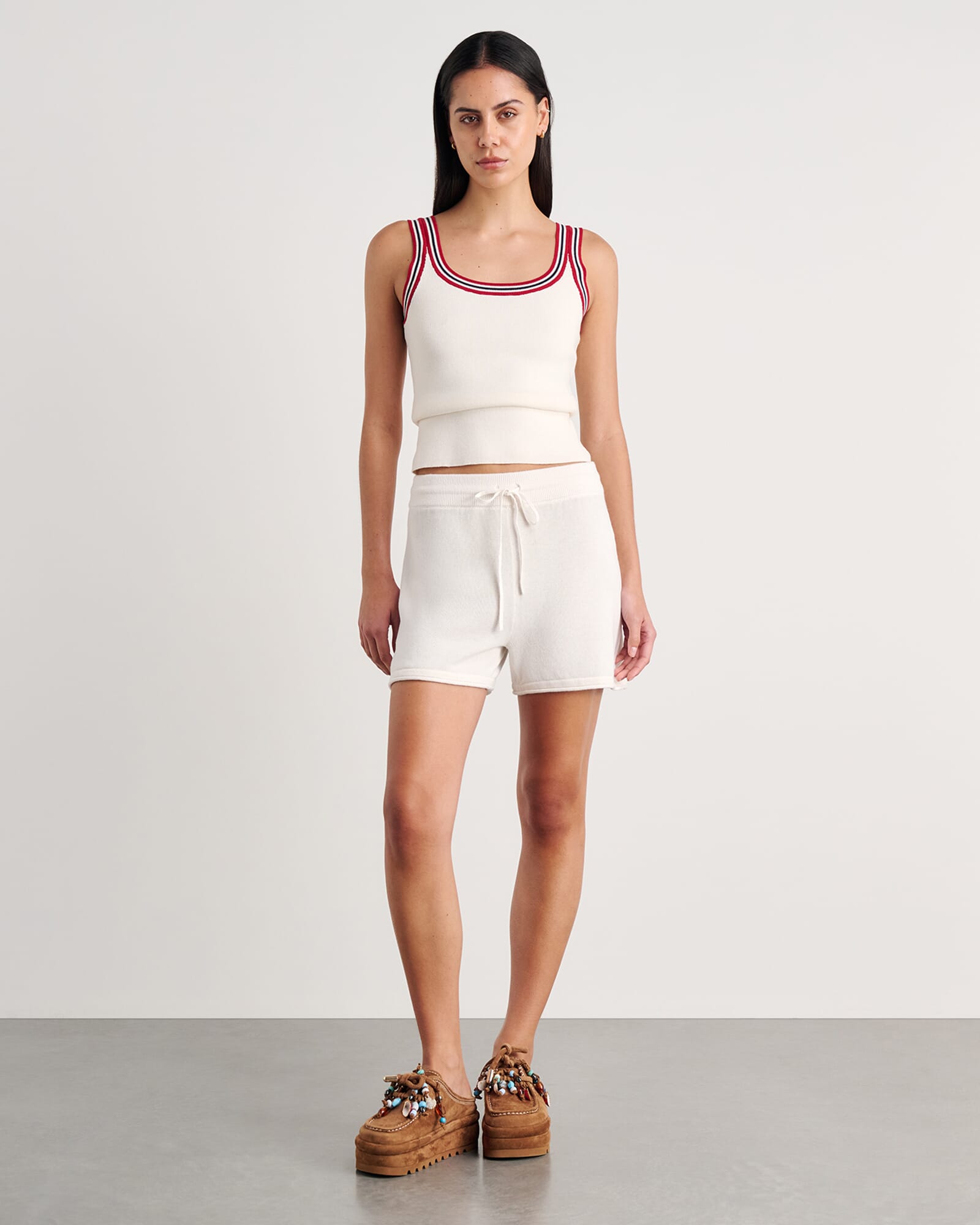 JAG brita knit pull on short milk