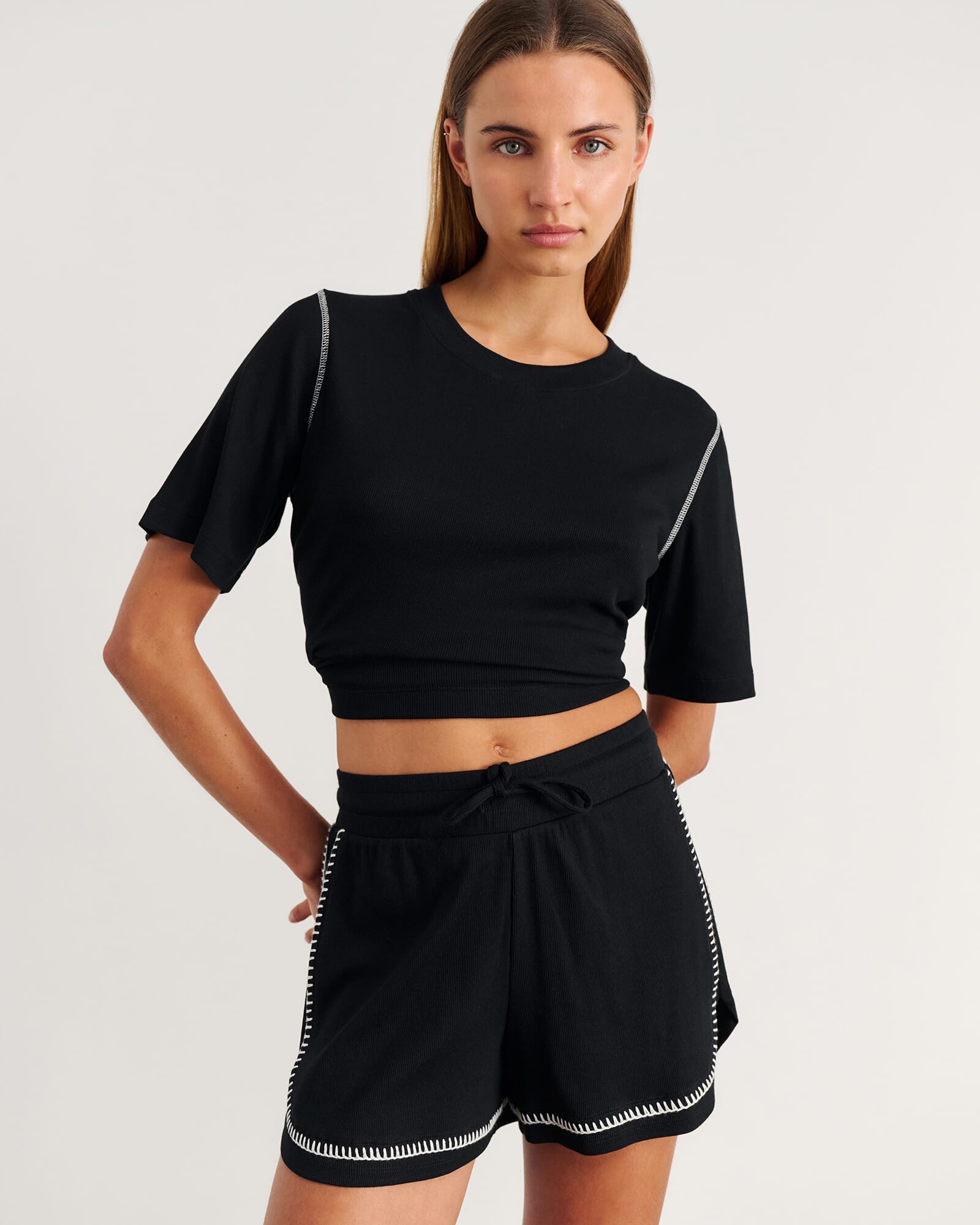 JAG celina blanket stitch tee black