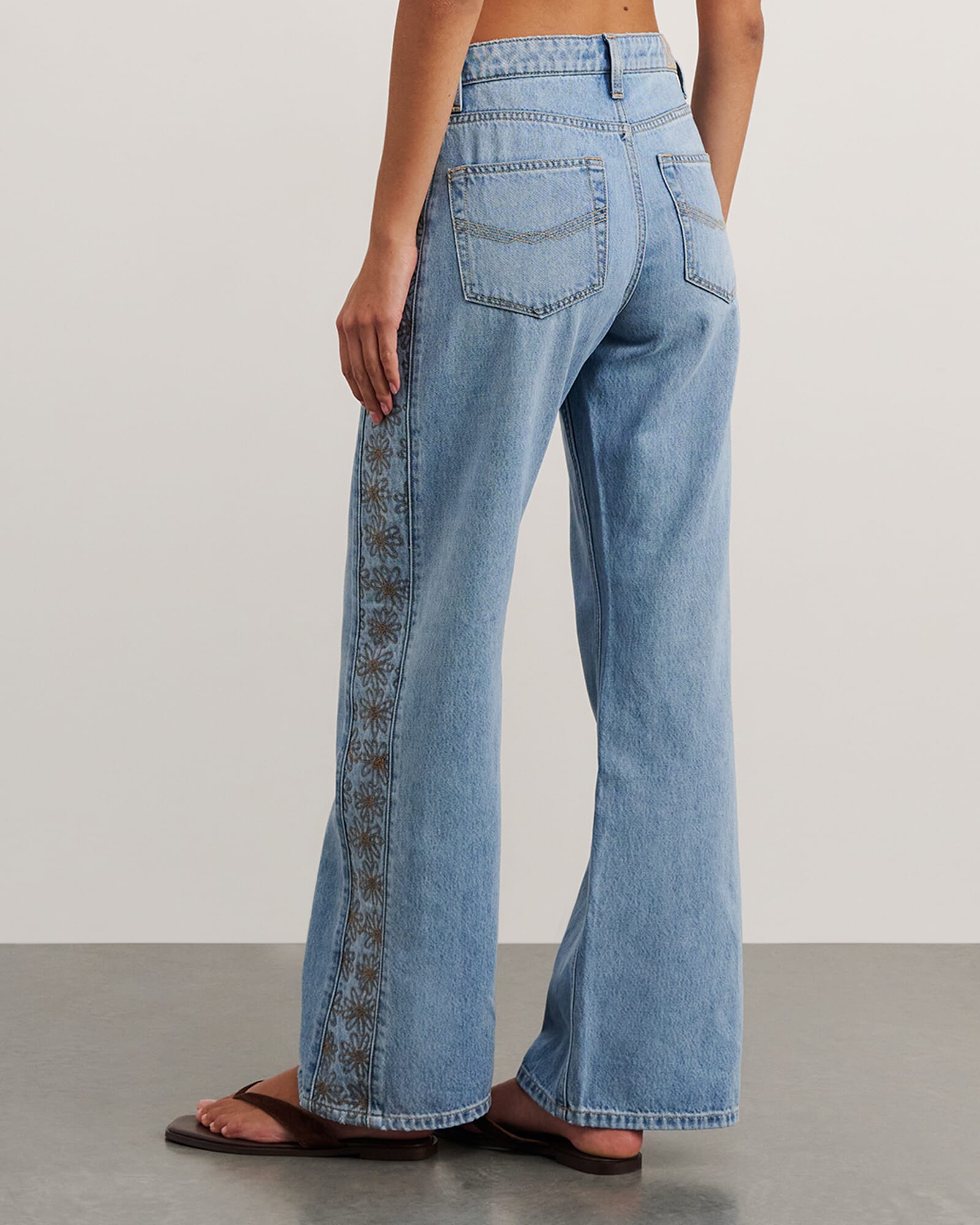 JAG fleur slouch jean midbluewash