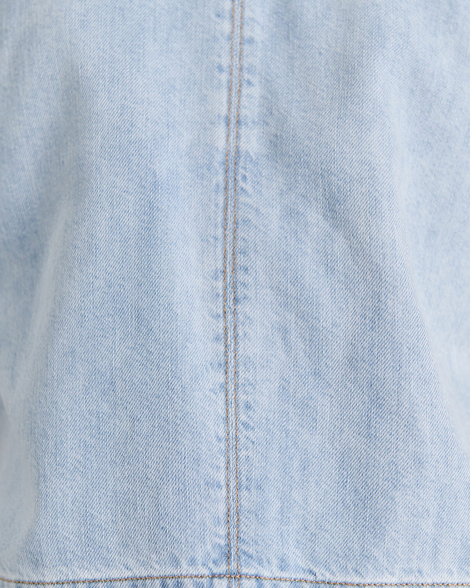 Loe Tie Top