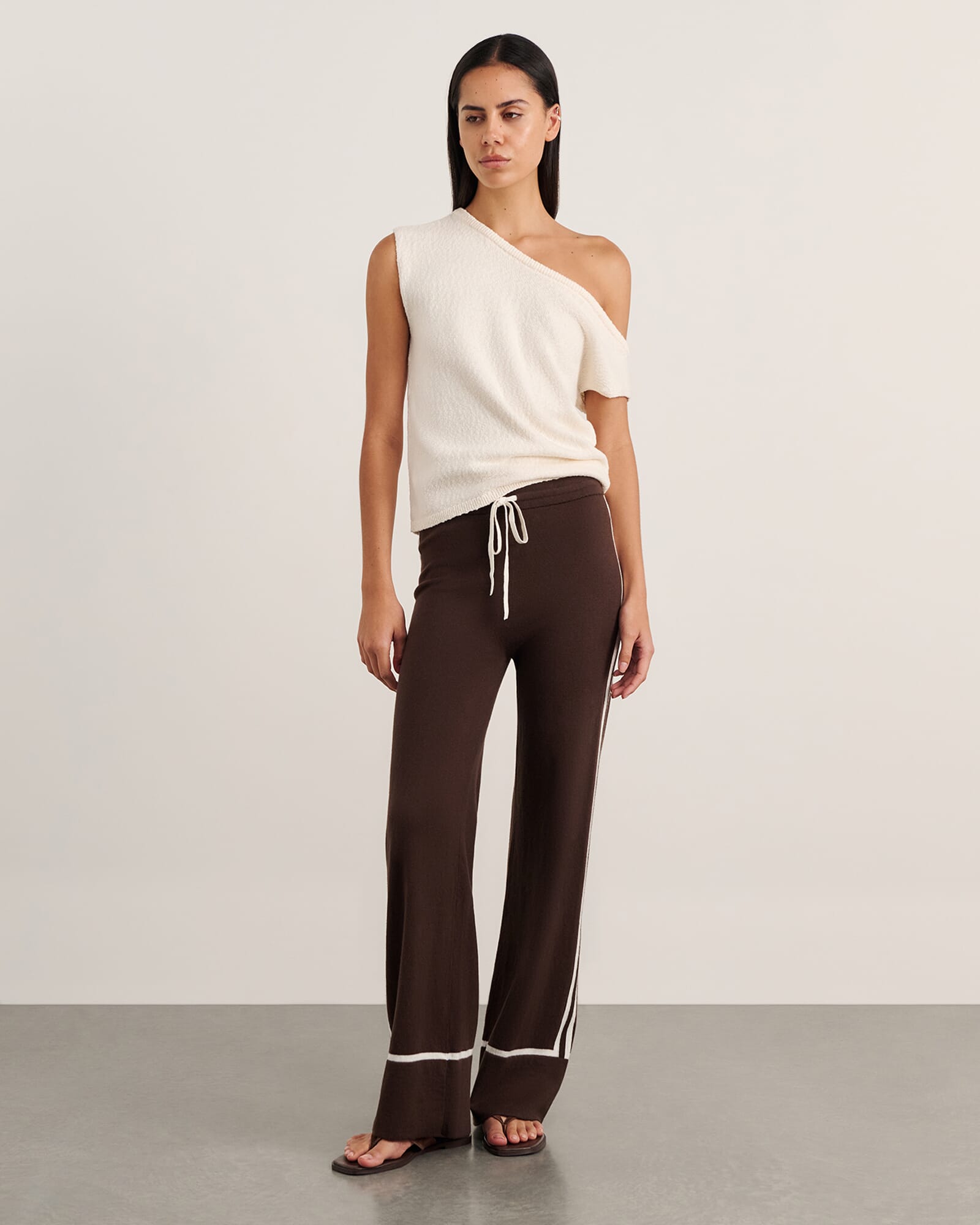 JAG orla contrast knit pant darkchocolate