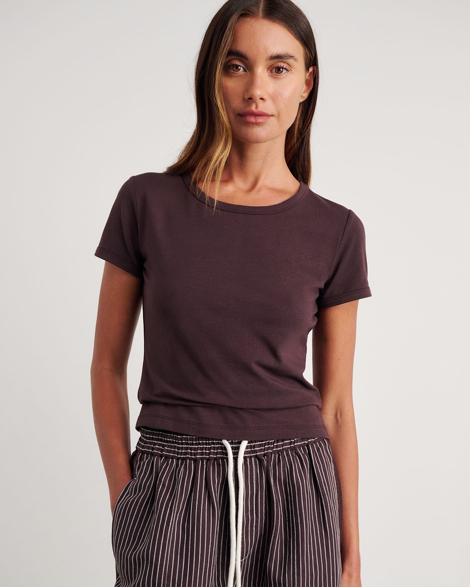 JAG dakotah baby tee darkchocolate